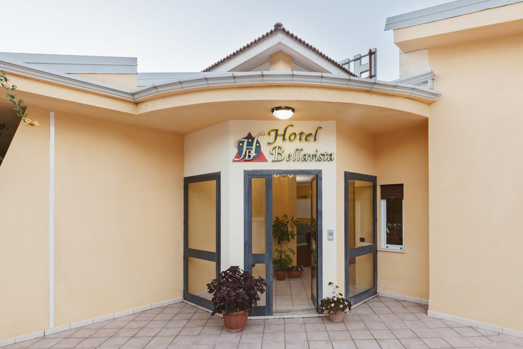 Hotel Bellavista Maiera Bagian luar foto